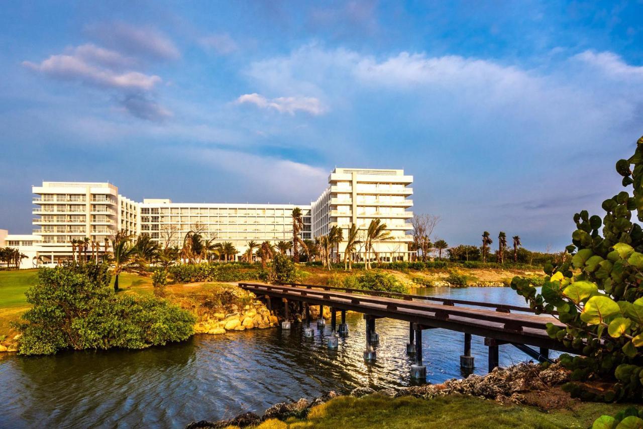 Dreams Karibana Cartagena Golf & Spa Resort Exterior photo